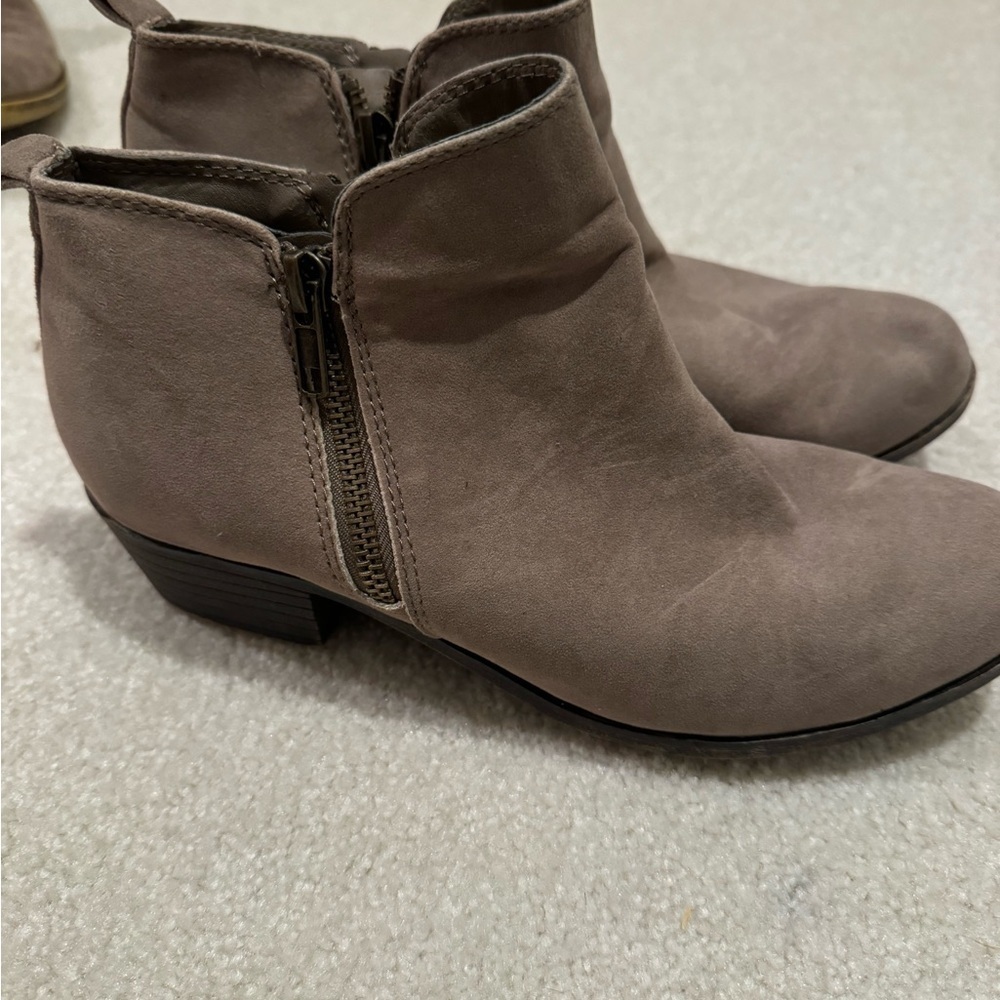 Dunes brand mini bootie 7.5 - Picture 2 of 4